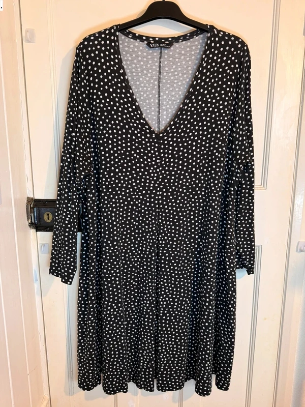 Yours Dress Knee Length Spotty Stretchy Flared Size UK 26/28