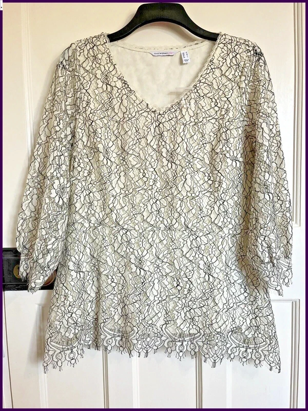 Isaac Mizrahi Live Top Cream With Lace Overlay Size Large Bust 42"
