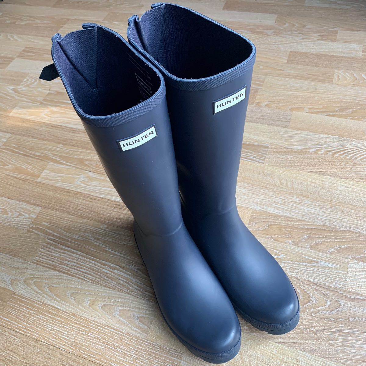 Hunter Wellington Boots with Strap