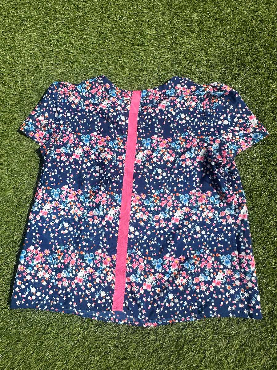 Oasis top