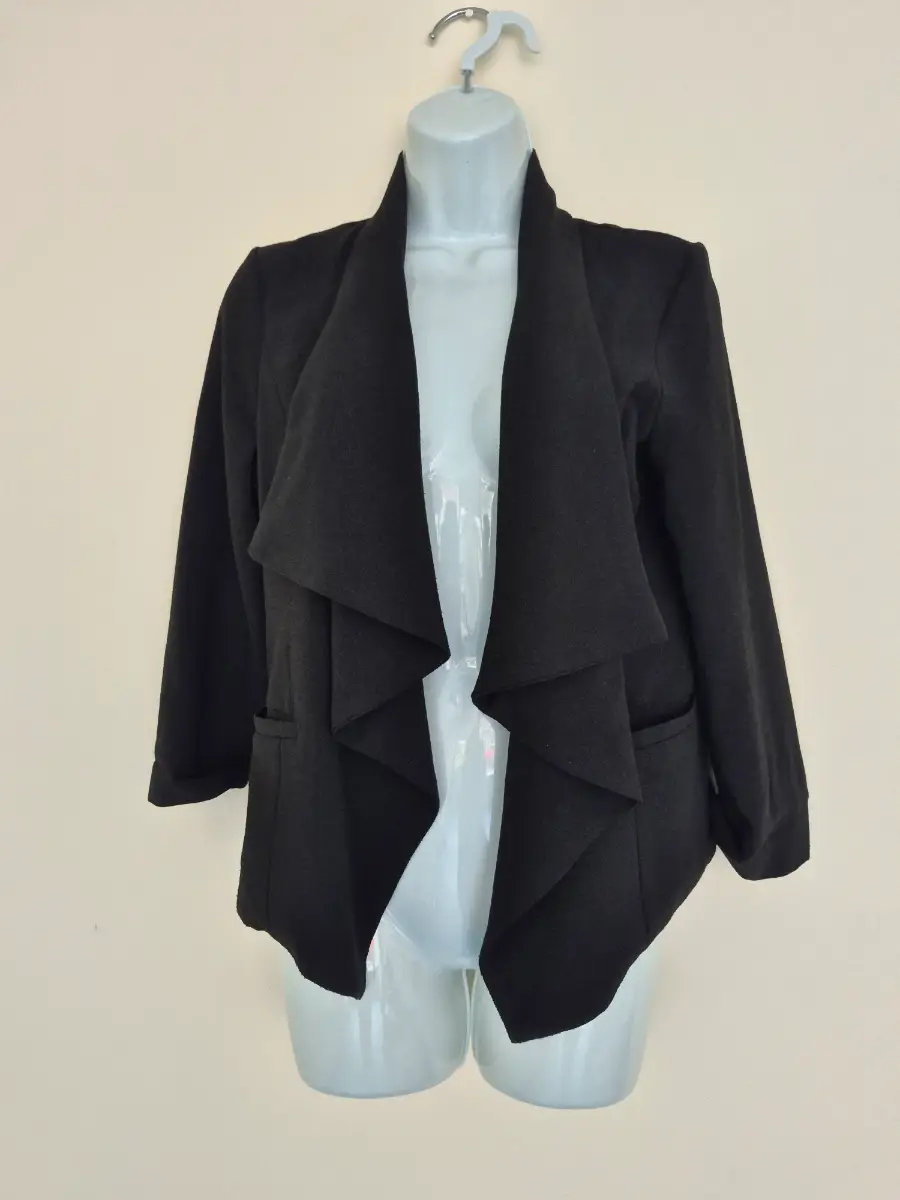 Wallis petite black waterfall blazer size 10