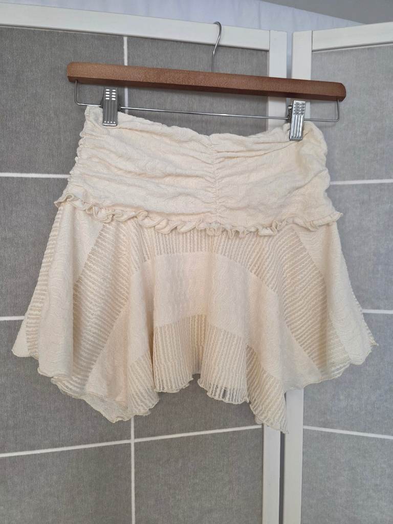 Urban outfitters sleevless top