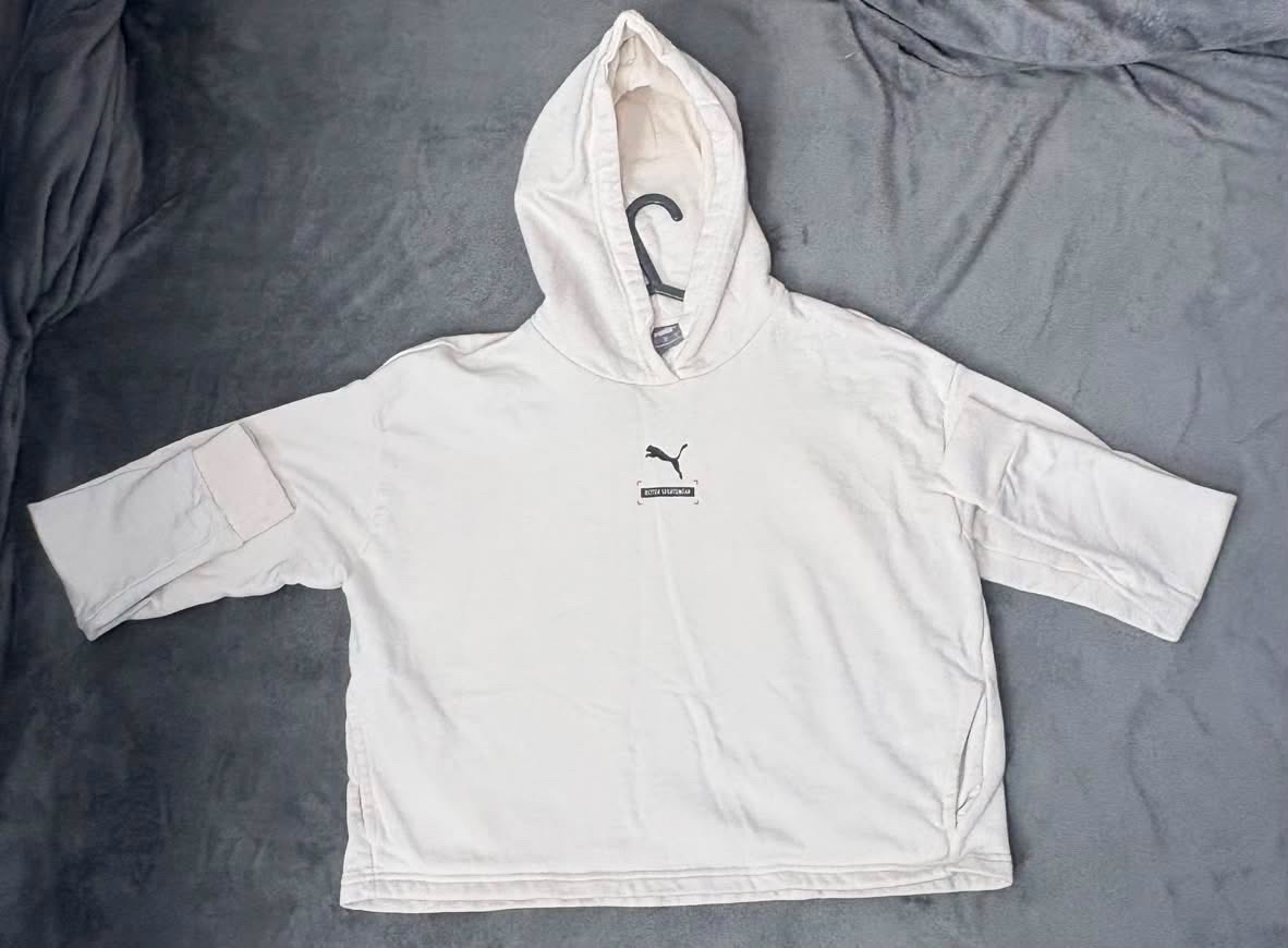 Womans Cropped Puma Jumper - medium