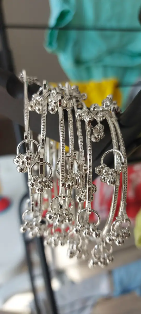 Kashmir bangles
