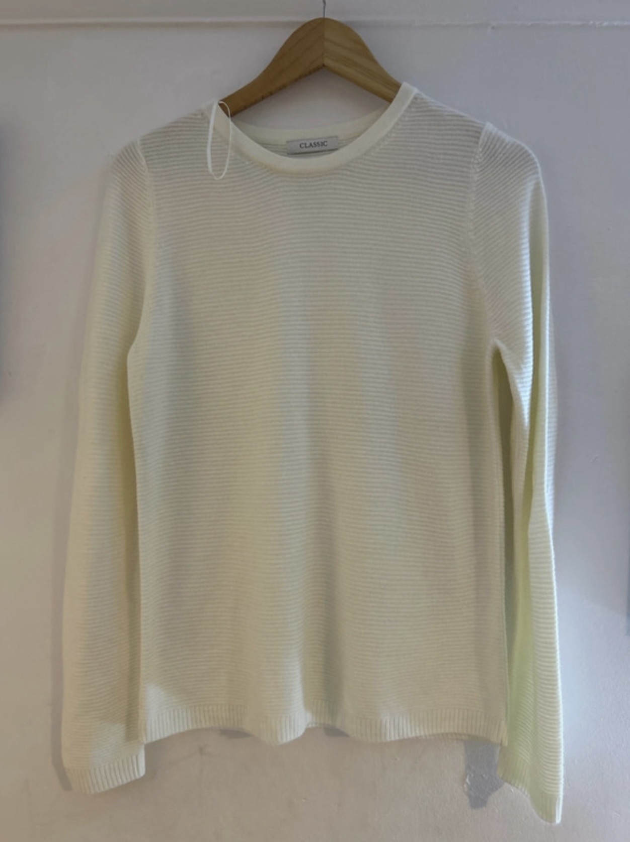 Long sleeved top