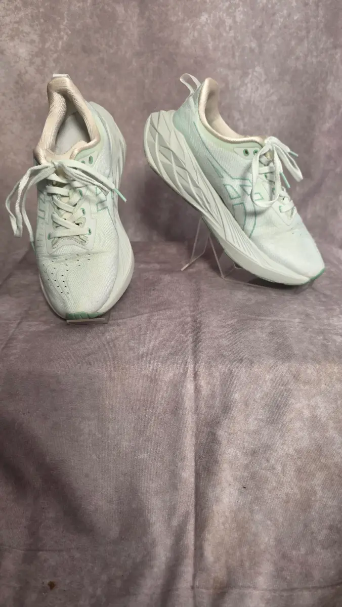 Mint G Runnng Trainers UK 6 Athletic Gym Walking Cushioned Lightweight Sports ASICS Novablast 4 EU39