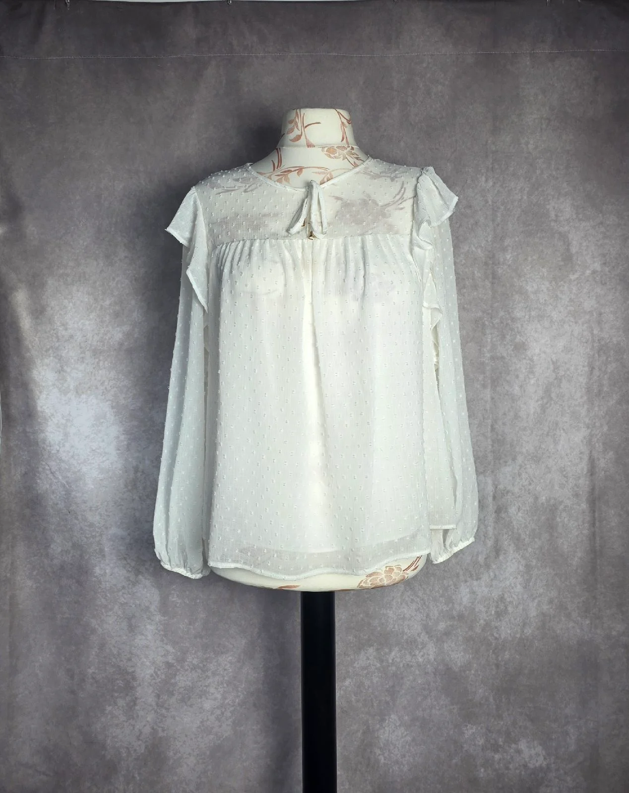 F&F Cream White Textured Dobby Blouse UK 12 Ruffle Sleeve Tie Front