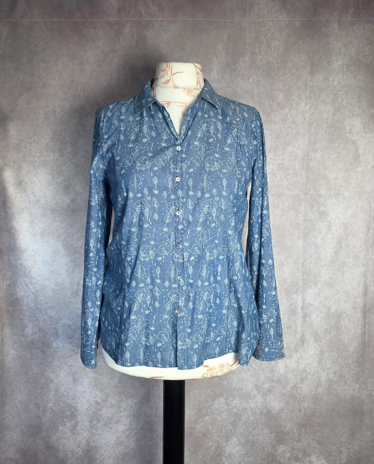 White Stuff Blue 100% Cotton Leaf Print Shirt UK 14 Roll Tab Sleeves