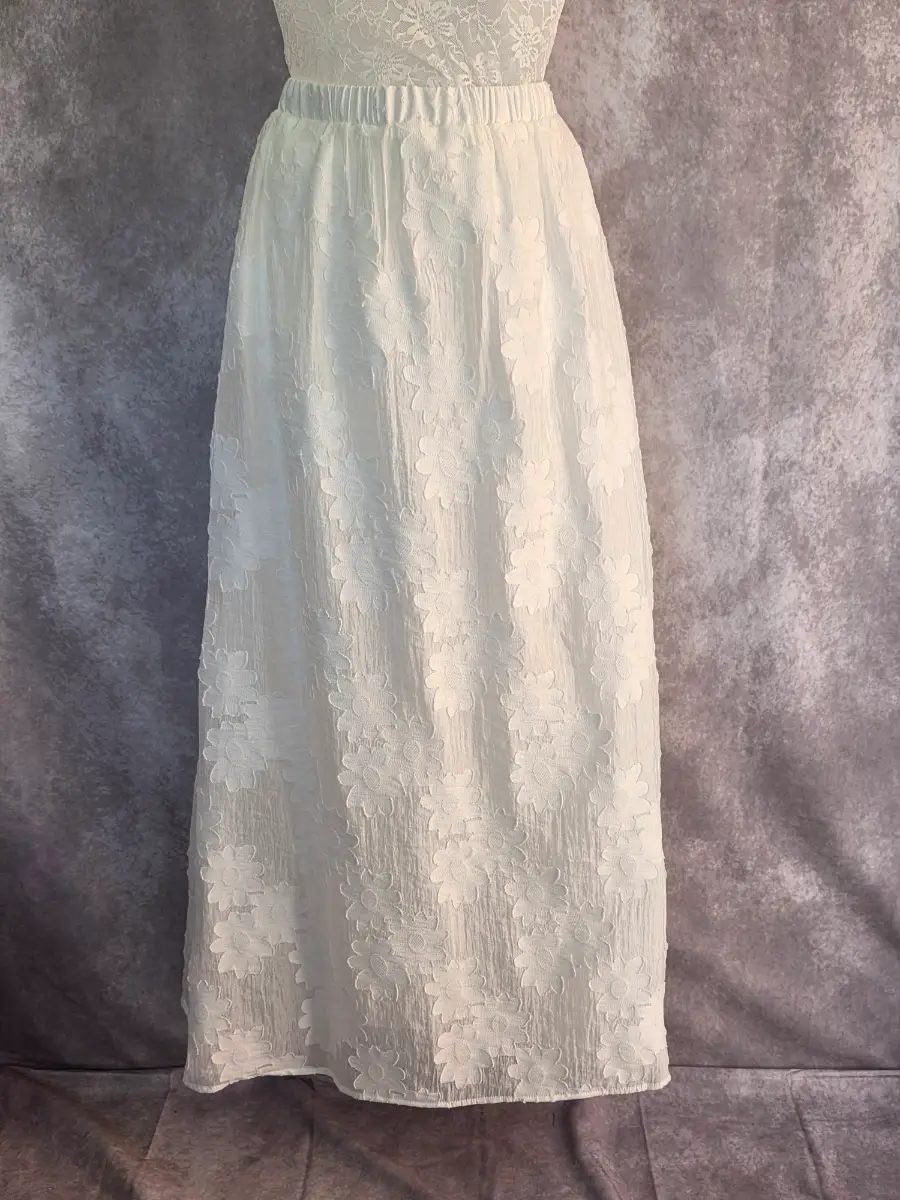 White Midaxi Skirt UK 12 Tall Floral Textured Boho Cottagecore Summer M&S BNWT