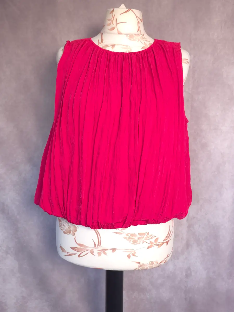 Fuchsia Sleeveless Bubble Hem Blouse UK 18 Smart Casual Party Textured Summer M&S BNWT