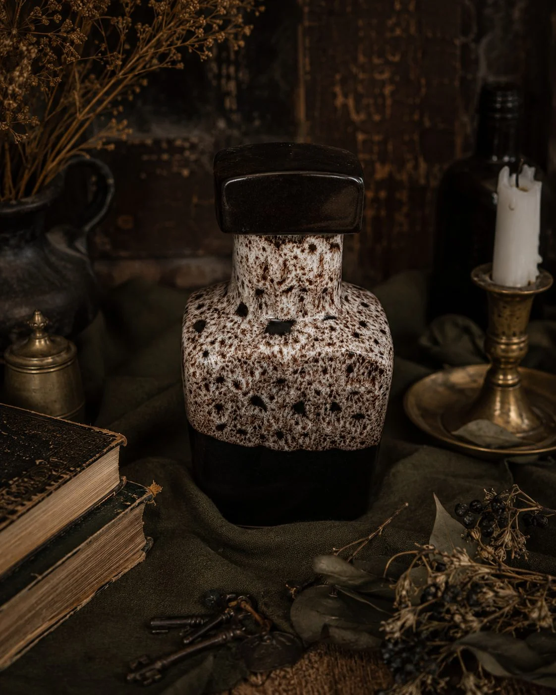 Vintage Mid-Century Ceramic Decanter – Speckled Lava-Style Glaze & Ceramic Stopper