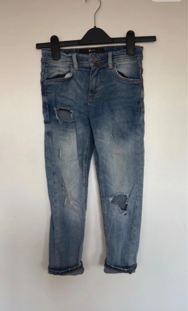 V by Very Boys Distressed Jeans – Size 7–8 Years – Blue Denim