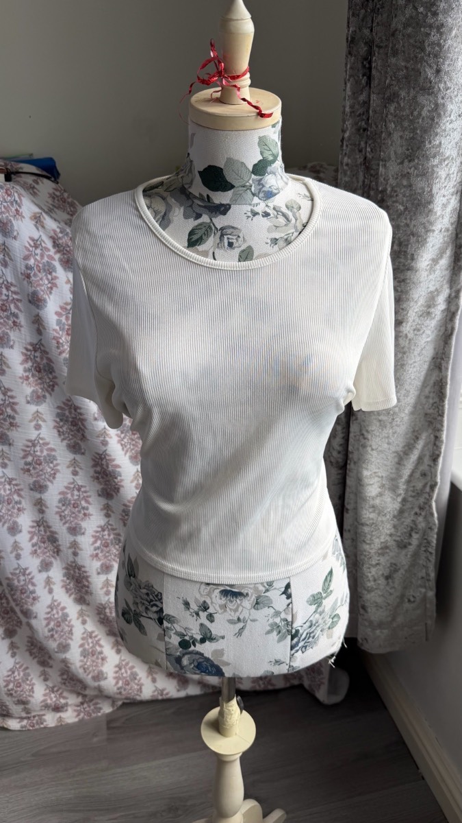 Select White Ribbed Stretch T-Shirt UK 18