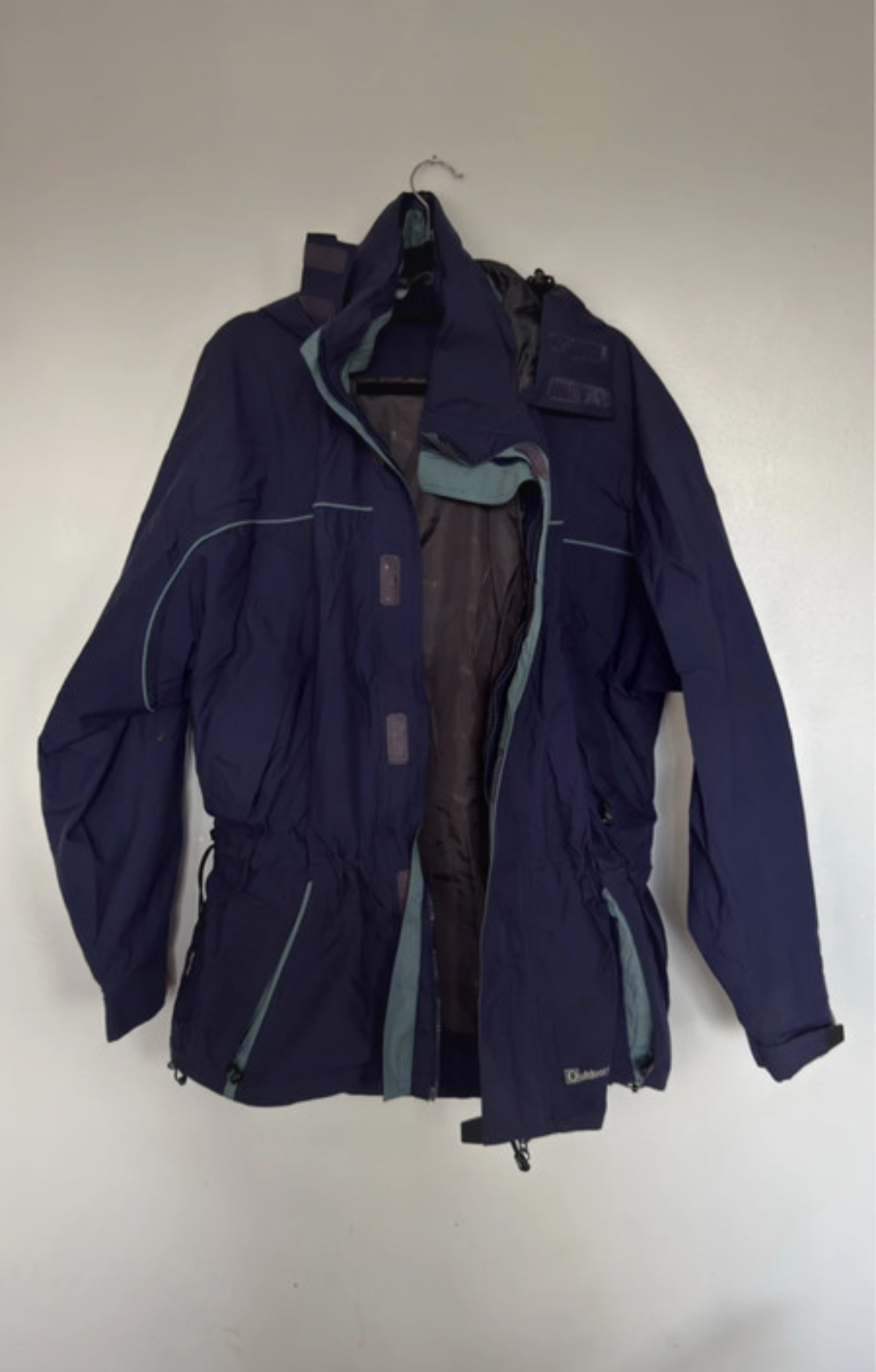 Outdoor Scene Waterproof Outdoor Jacket Size L –Navy Hiking Camping Walking Coat