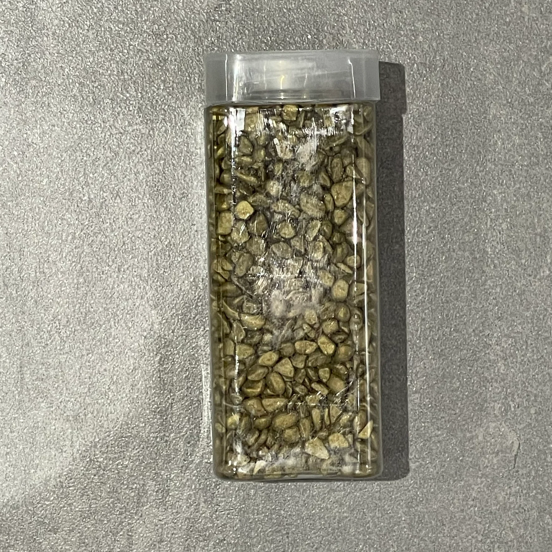 900g of Gold decorative Pebbles Stones Rocks Vase Filler Fillers