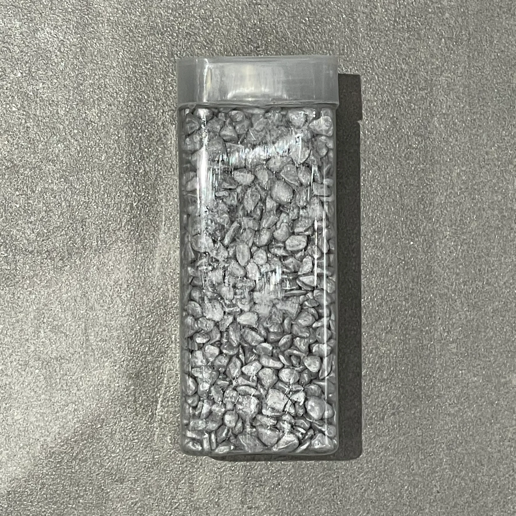 900g of Silver decorative Pebbles Stones Rocks Vase Filler Fillers