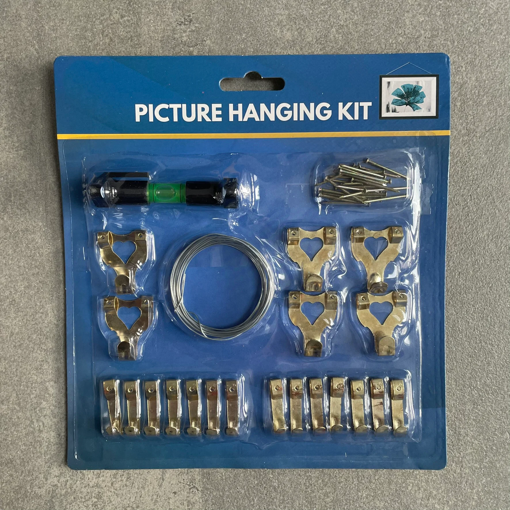 Picture Hanging Set includes Hooks Spirit Level Wall Pins and Wire