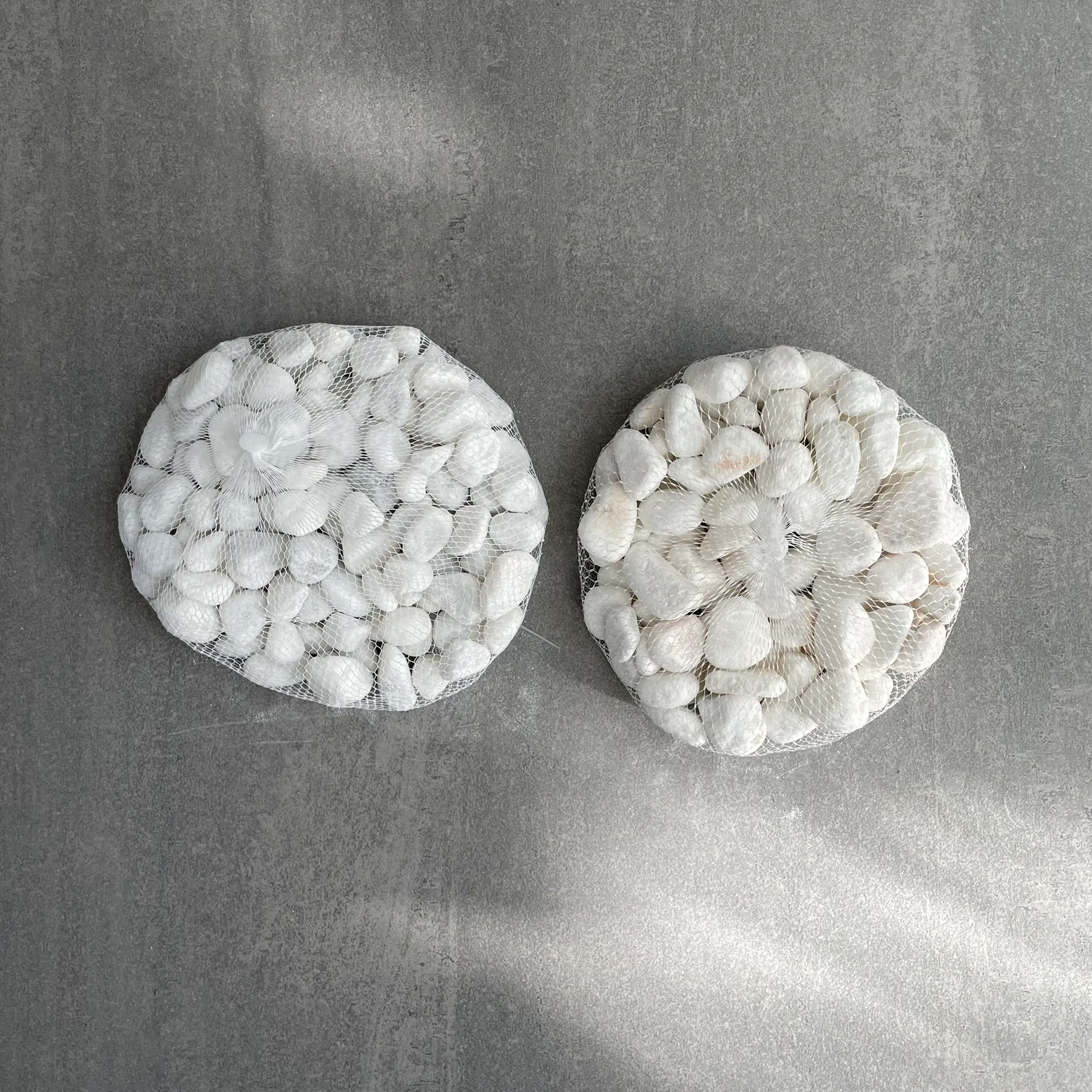 2 bags of 1kg Small White Stones (2kg)