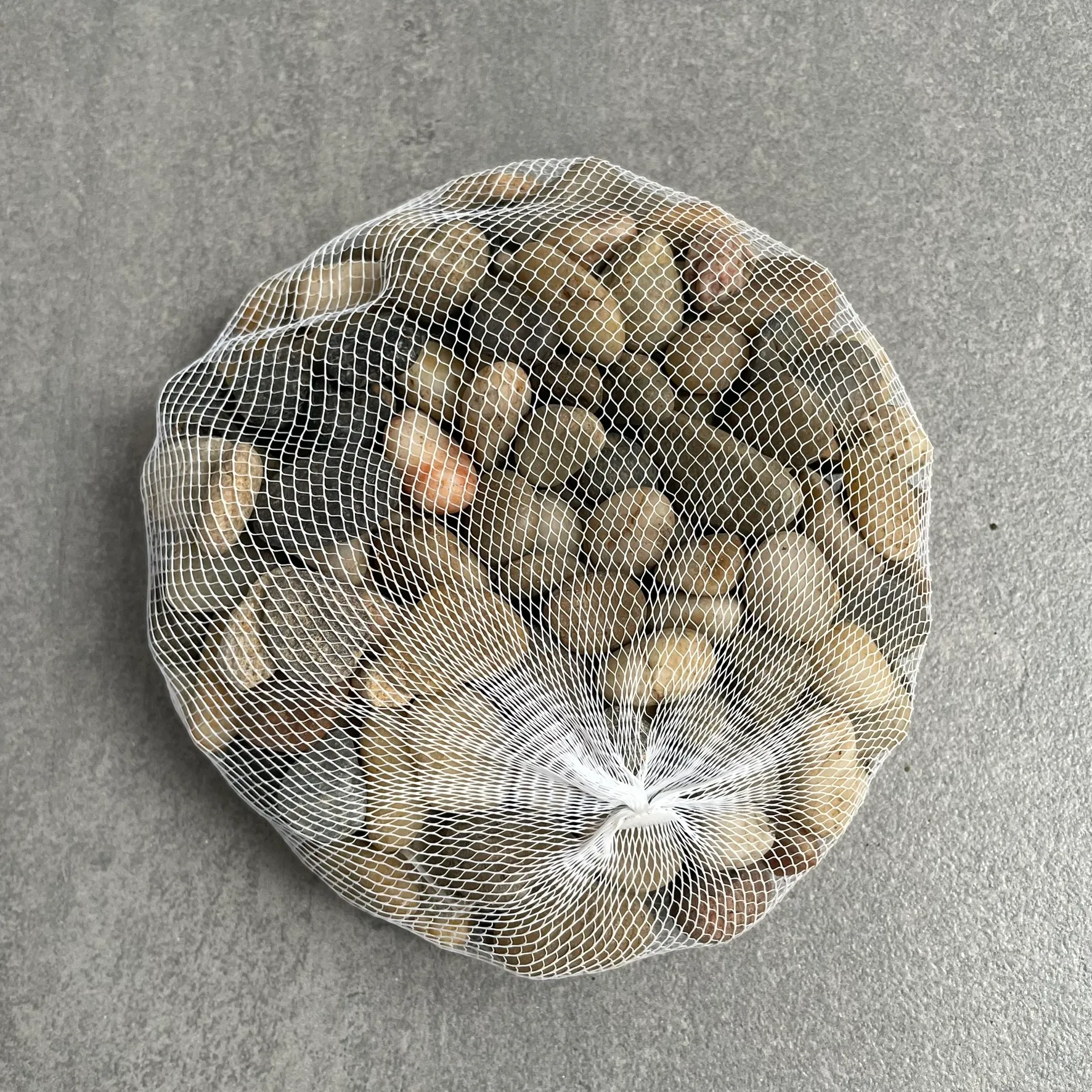 1kg bag of assorted brown natural stones pebbles 2-3cm in sizes