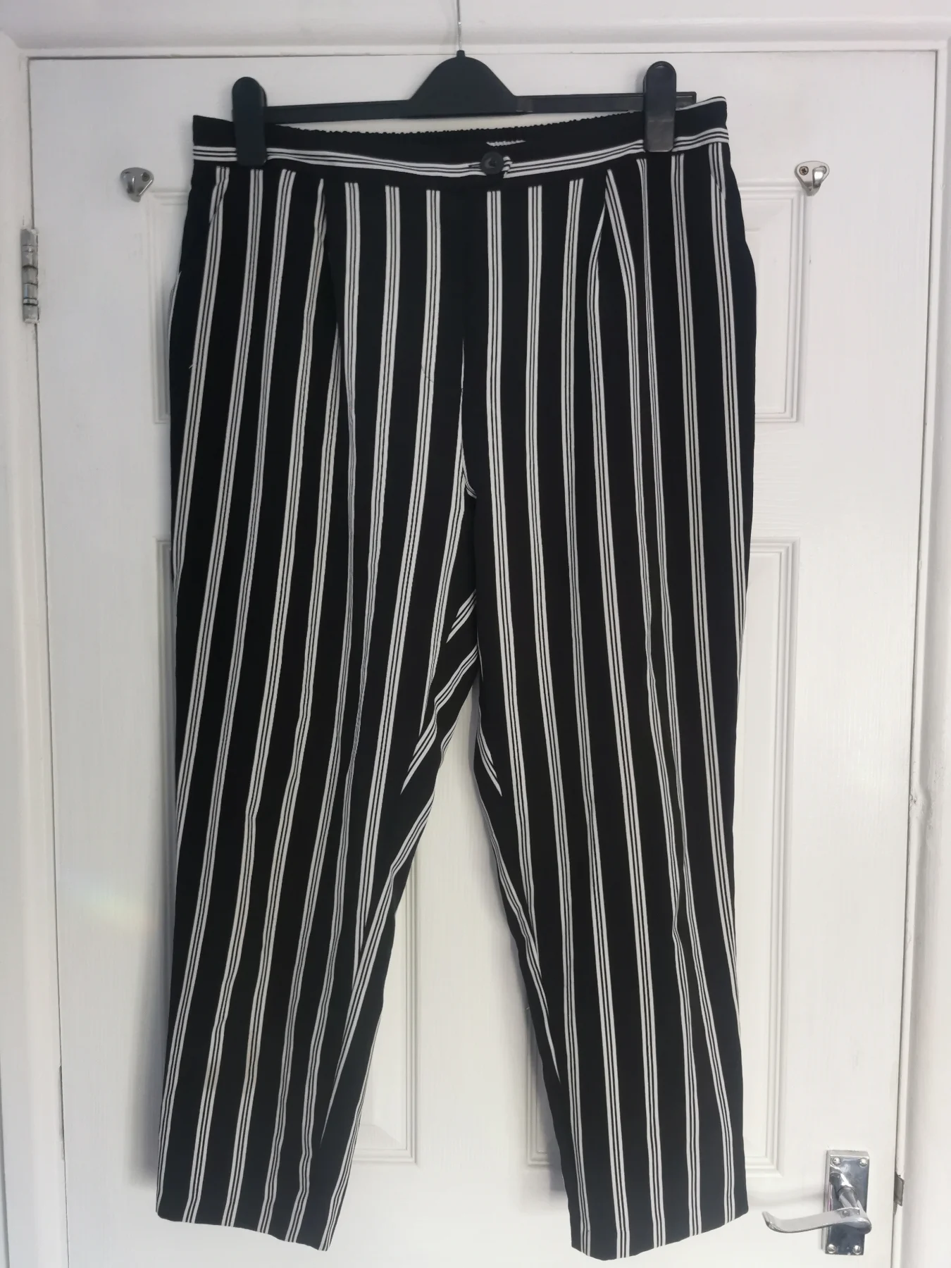 New look black and white striped trousers size 18