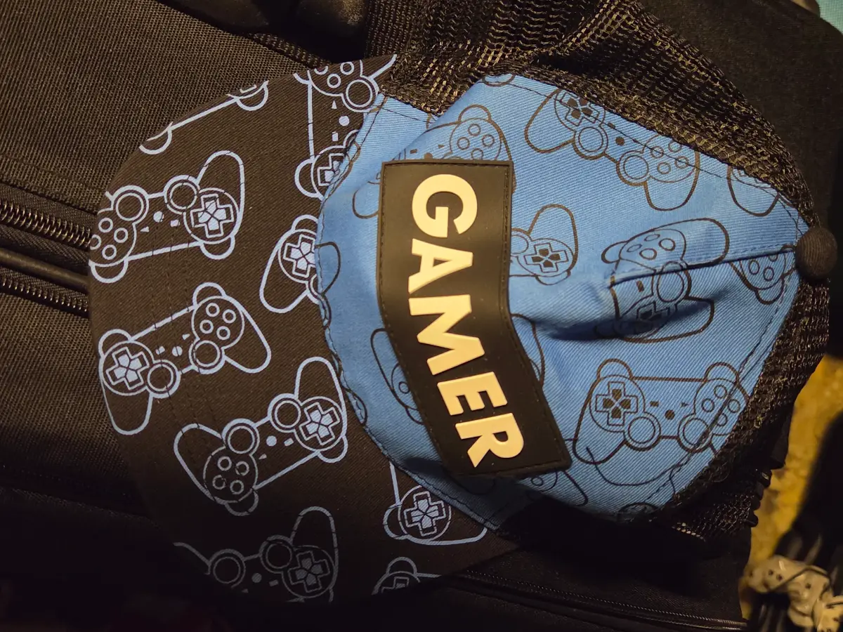 Kids Pep & Co Gamer Cap One Size BNWT Gaming Trucker Hat Blue Black