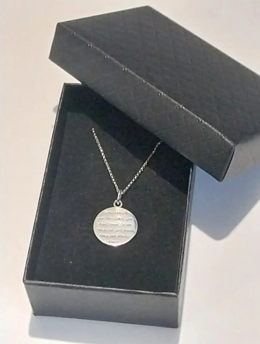 Vintage sterling silver necklace friends gift boxed