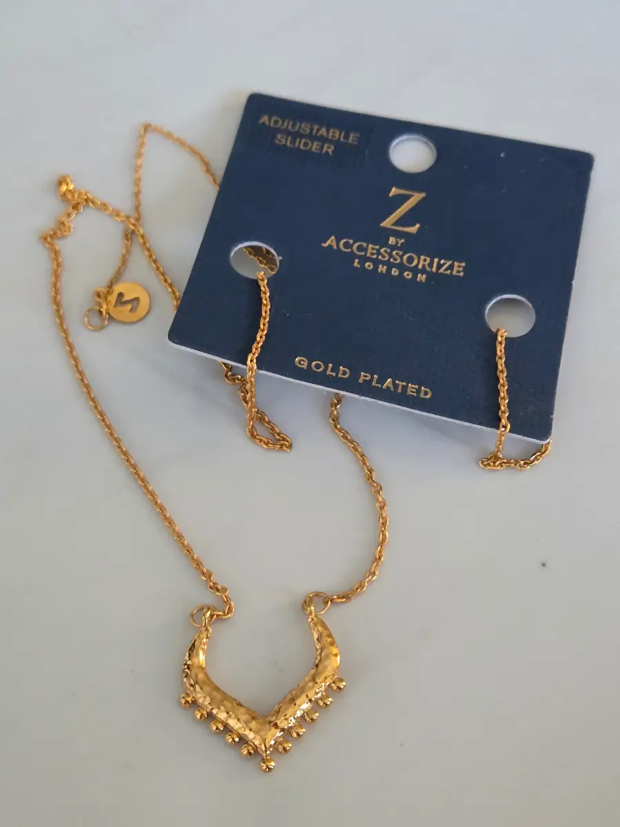 Z by Accessorize Gold Plated V Necklace Adjustable 18–22 Inch Y2K Boho BNWT