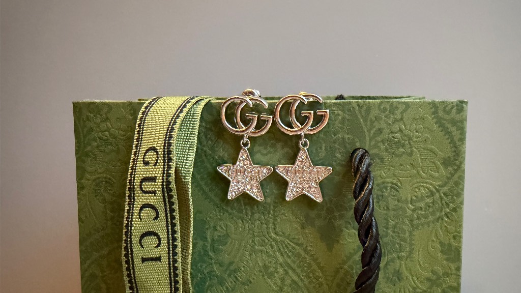 Gucci drop dangle star earrings