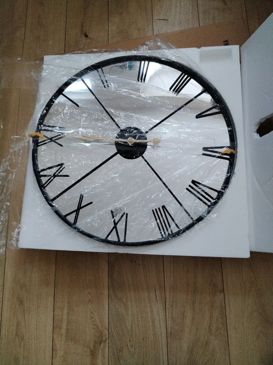 Modern mirror wall clock