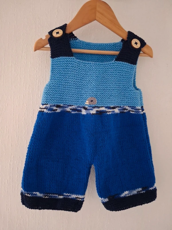(K370)Hand knitted Bespoke Baby Dungarews Generous Size 6-9 Months Chest 20"