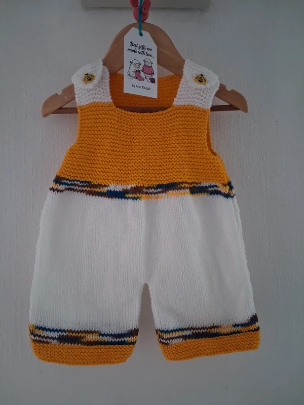 (K372) Gorgeous Soft Hand Knitted Baby Dungarews Size 6-9 Months
