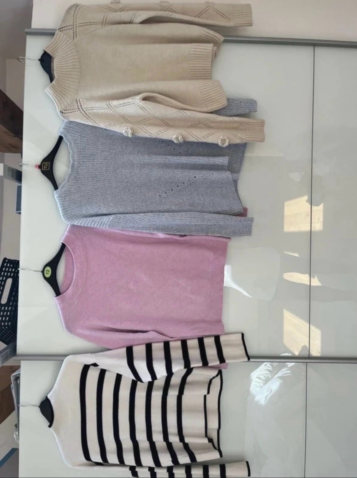 4x knit jumpers size 8-10 (blue medium)