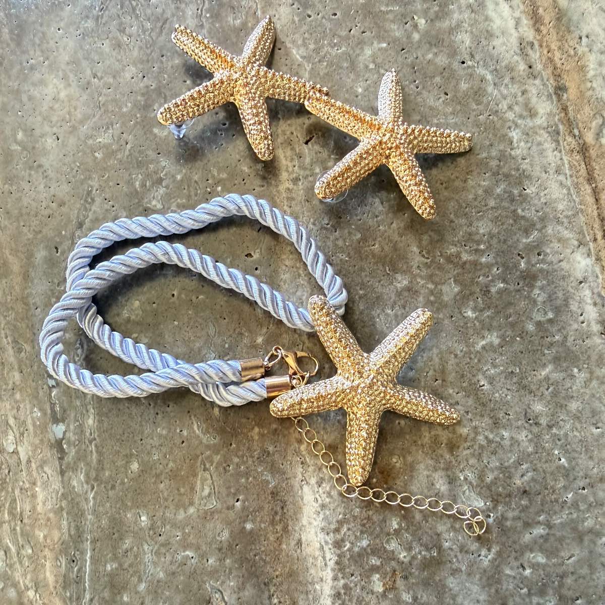 Large gold starfish earrings /necklace set