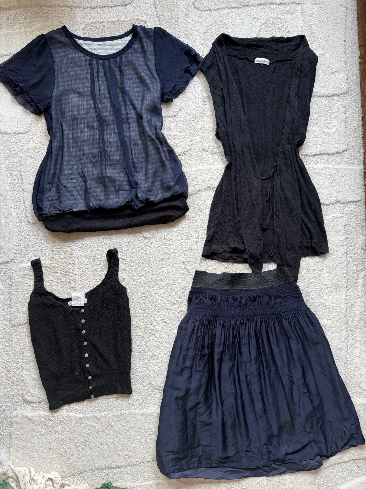 x4 bundle Japanese vintage morimori clothes