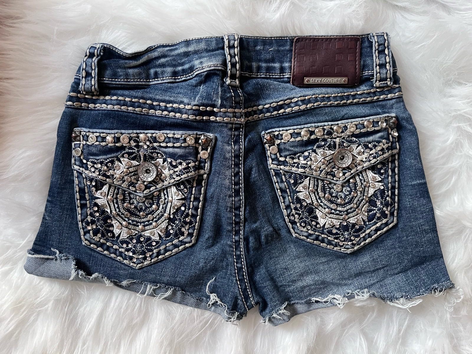 Sexy Couture Vintage Y2K Embellished Festival Denim Shorts size 3 Waist 24”