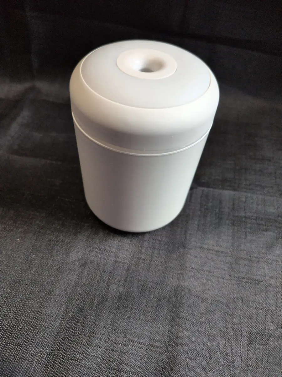humidifier in white  for you use with home fragrance oils