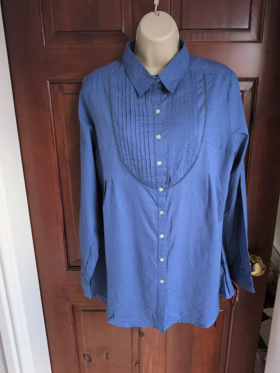 Brand new with tags long Sleeve Shirt by October Size 18
