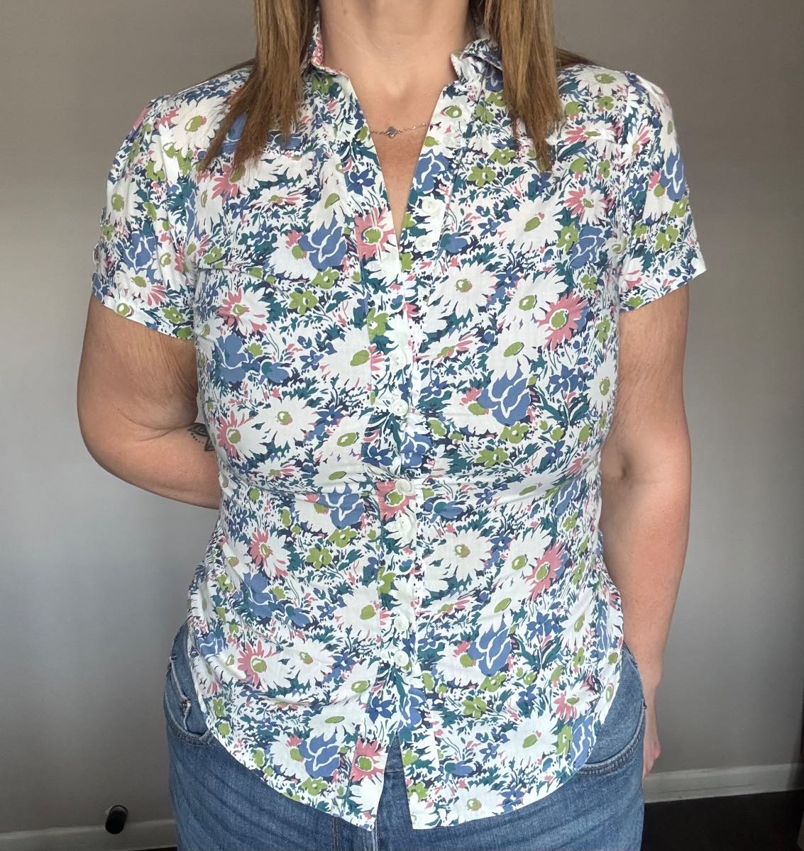 Cotton Traders Floral Short Sleeve Shirt Size 8