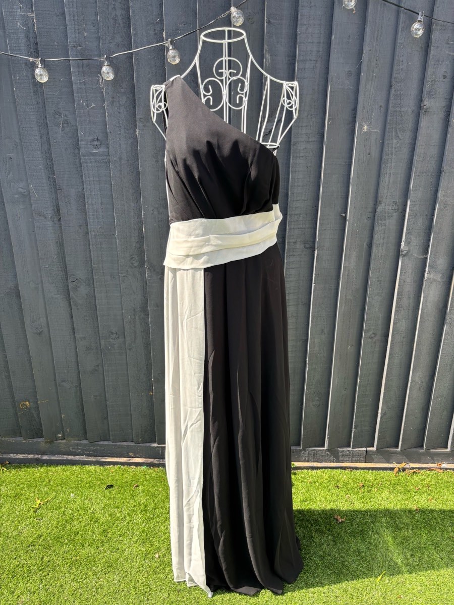 Gina Bacconi Black & White One Shoulder Chiffon Maxi Dress Races Cruise size 12