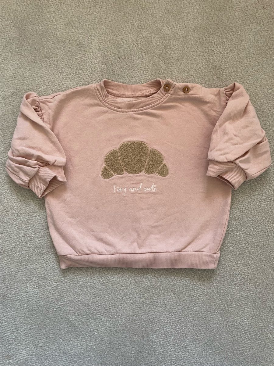 TU baby girls croissant sweatshirt size 3-6 months