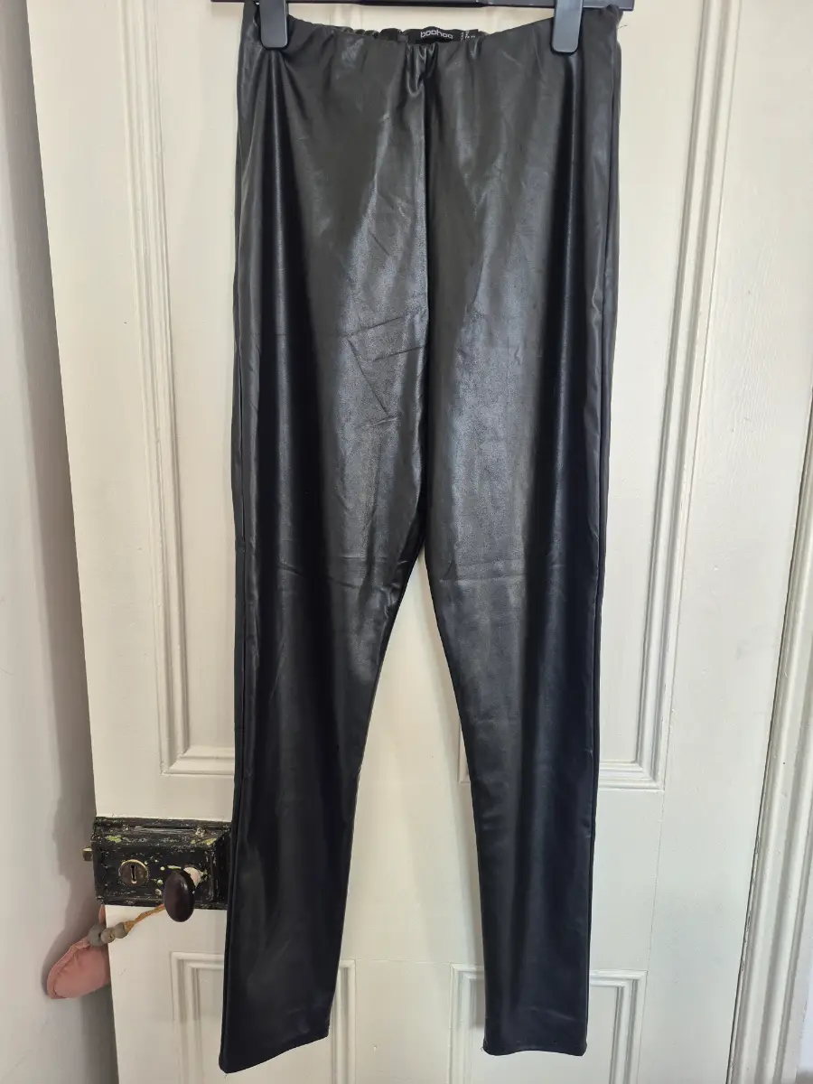 Boohoo Black Faux Leather Size 12 Pull On Leggings
