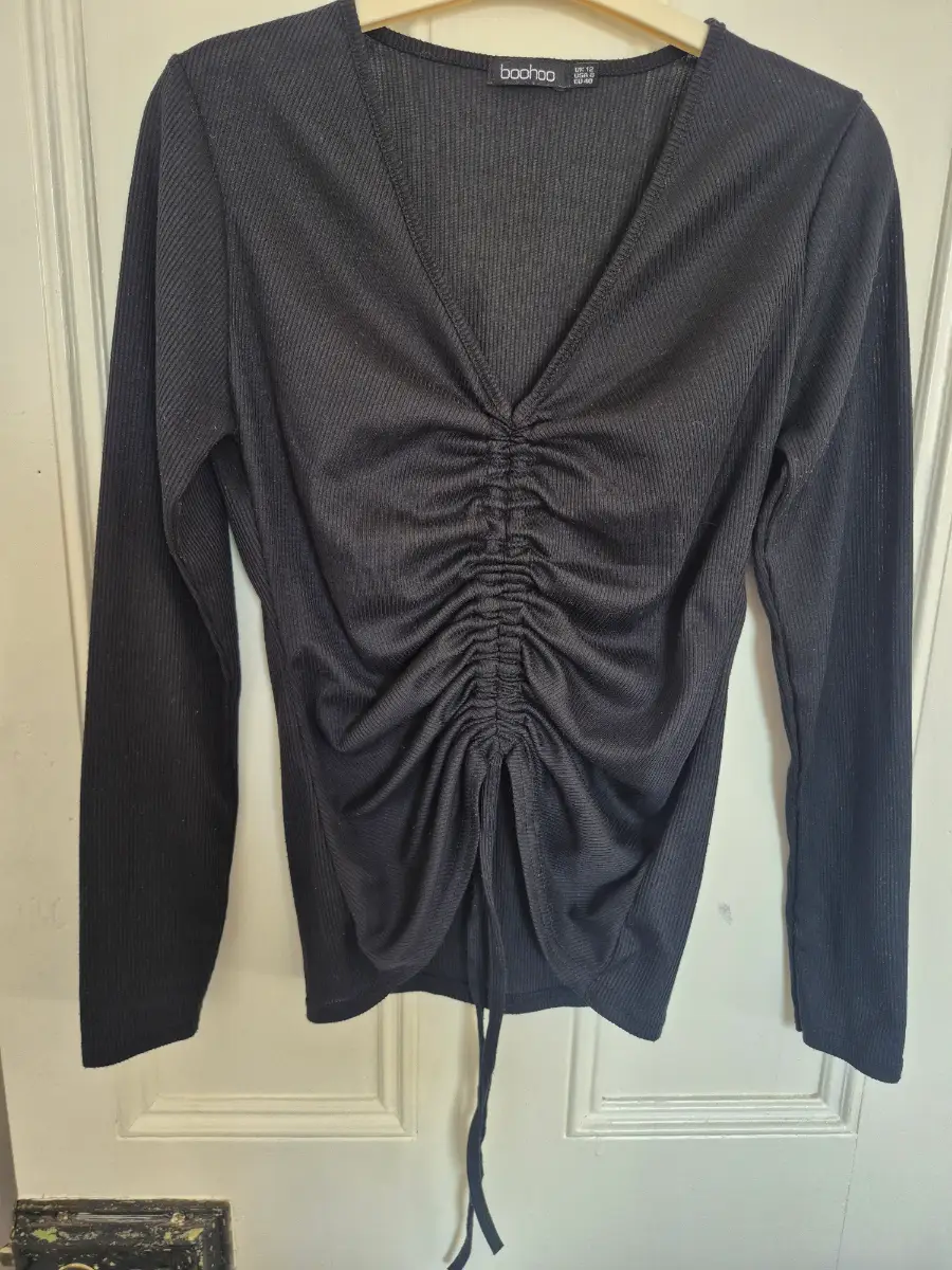 Boohoo Size 12 Black Ruched Front Top