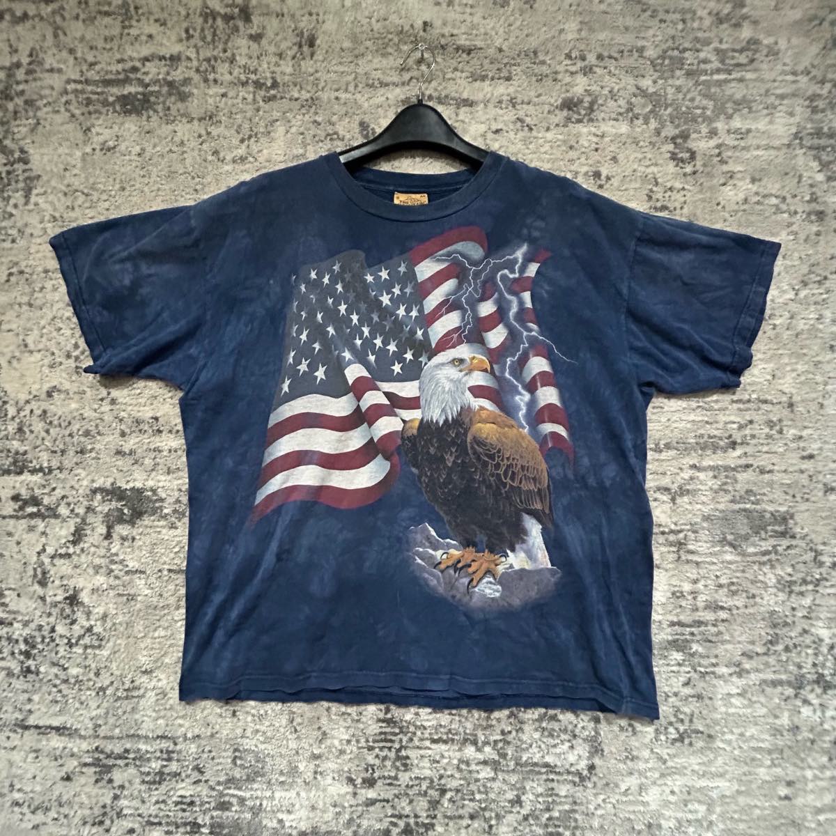 The Mountain USA Eagle Flag Tie Dye Blue T-Shirt XL Made in USA Graphic Tee
