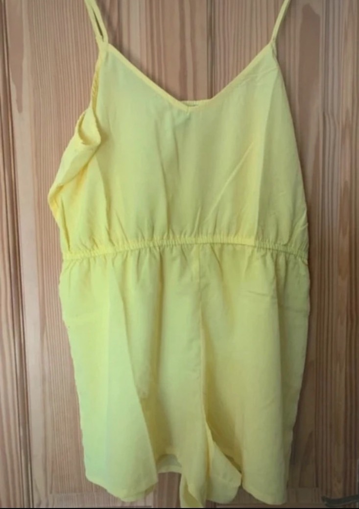 Be You play suit size 18 bnwt
