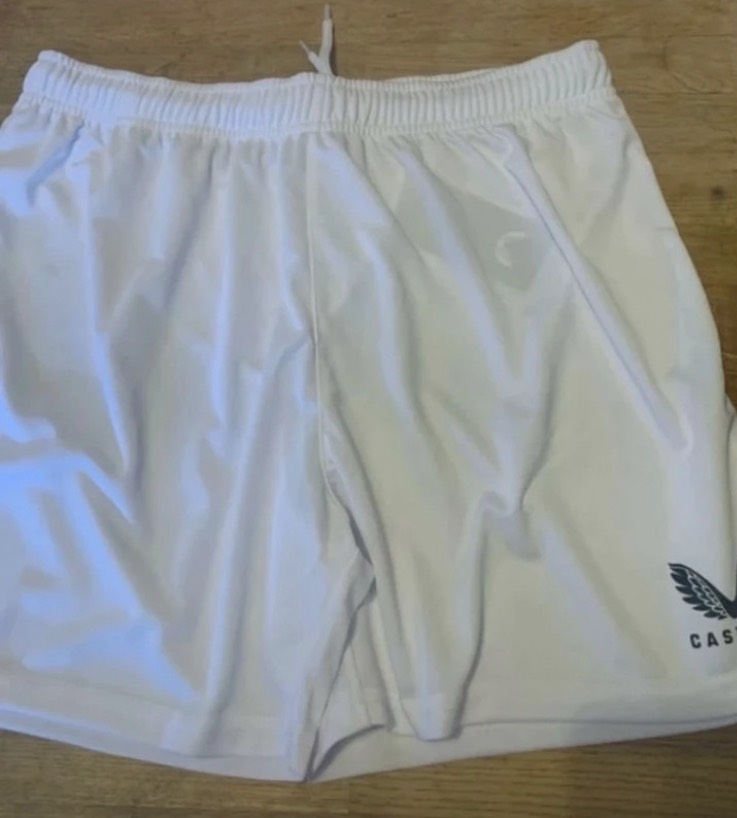 Castore white sports size 18 BNWT