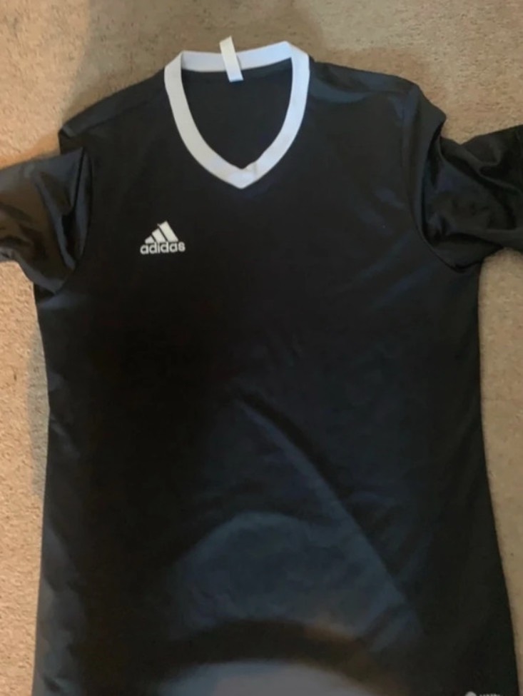 Adidas aeroready black top size large