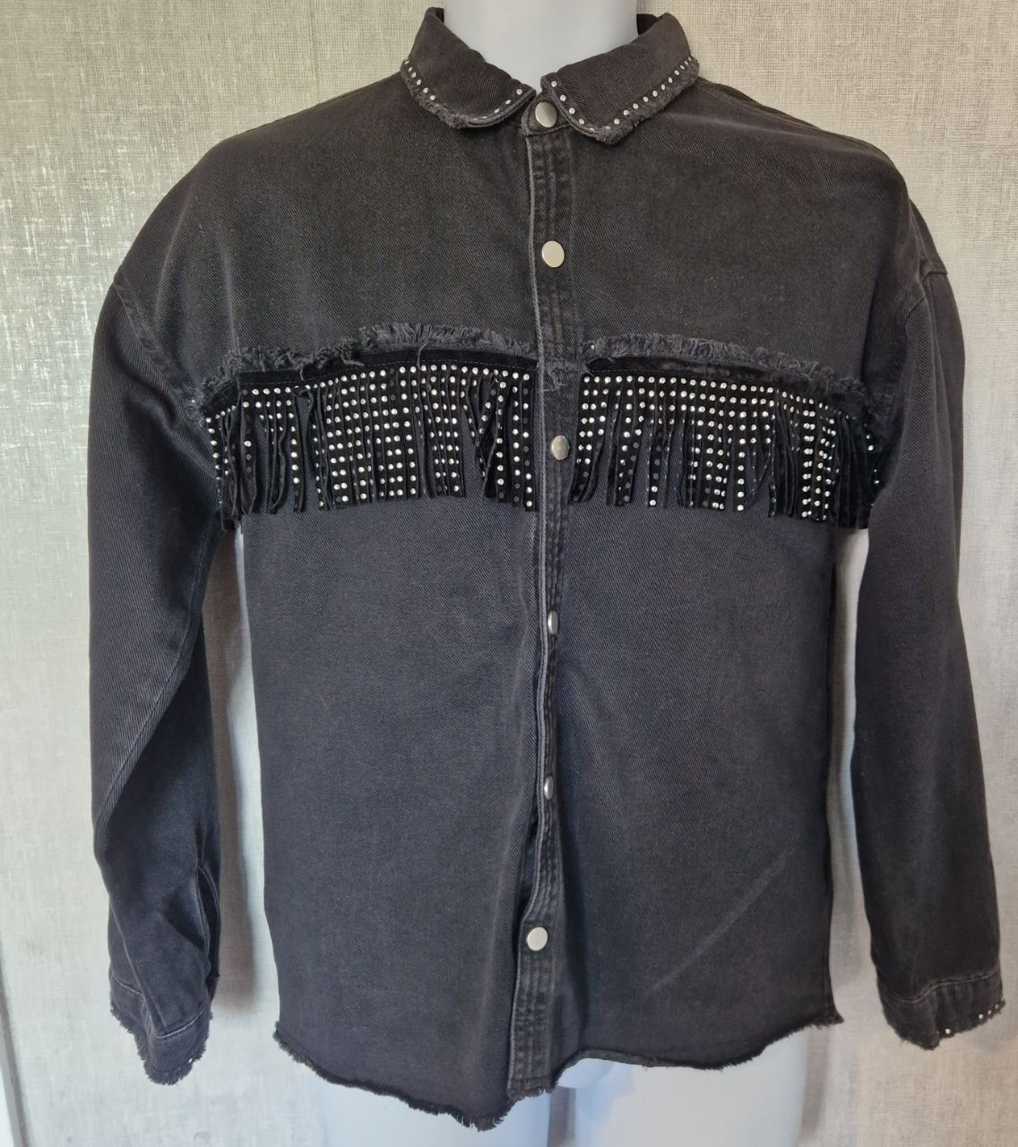 Zara Women's Cowboy Style Denim Jacket Black Size 13-14 Tassels
