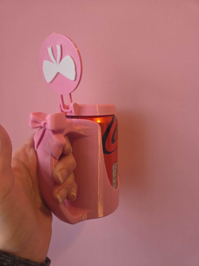 Soda holder and lid cover with bow detail