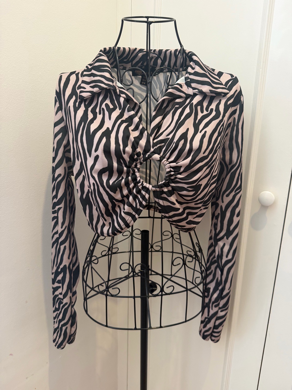 Pink Vanilla black and beige zebra print long sleeve blouse with ruched front detail 14uk