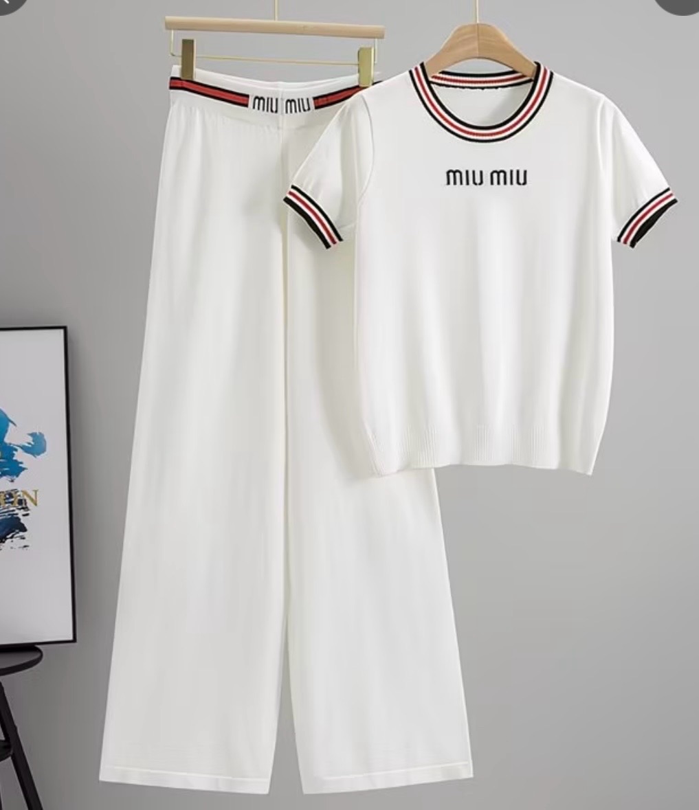 Chic white 2 piece co-ord set